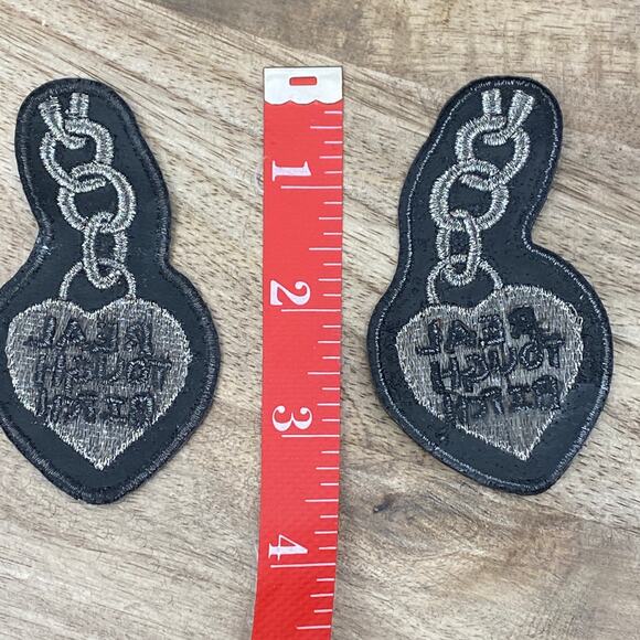 RTB Real Tough Babe Chain Heart Patches Biker Babe Coat Iron On Bling BLACK - Picture 5 of 5